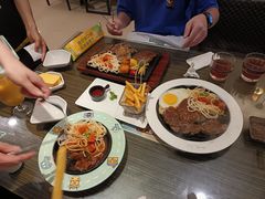 -豪客来牛排(府河店)