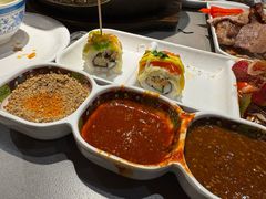 -山焱·炭火自助烤肉(周浦万达店)