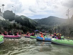 -虎啸峡漂流