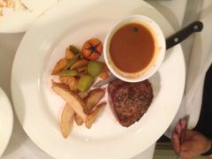 s级牛排-成桂西餐厅·42年的味道(五大道疙瘩楼店)