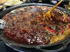 -铜元老码头鳝鱼火锅