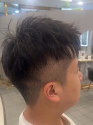 -八佰伴8008星级形象店