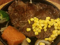 -玛格萝妮比萨屋(四平店)