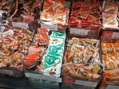 零售区-良品铺子(五角场万达店)