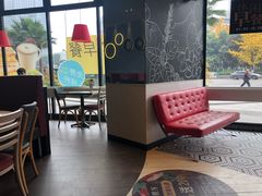 -必胜客(大坪英利店)