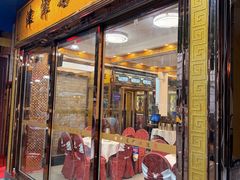 -津津名菜馆(绝没分店)