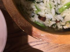 -新梅华·茶点餐厅(欧尚店)