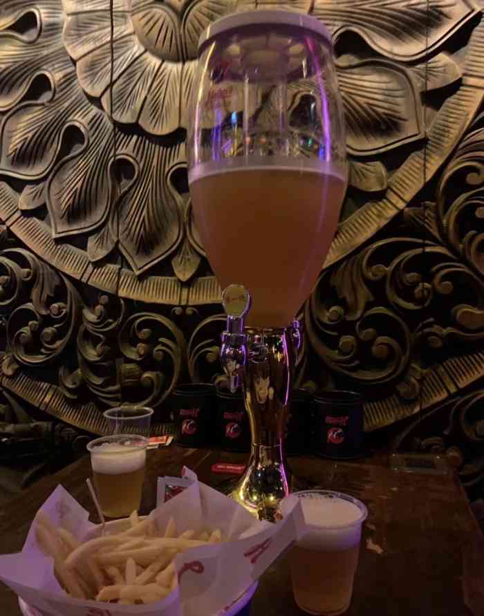 helens海伦司(东门店)-"嘎嘎[撇嘴][愉快][愉快][愉快][愉.