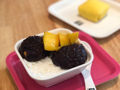 芒果白雪黑糯米-满记甜品(荟聚购物中心店)