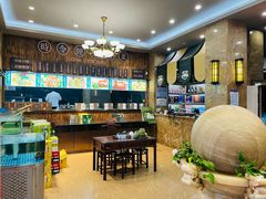 -车之谷·汽车文化主题餐厅(汽开店)