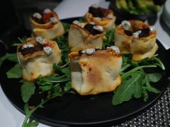 BBQ牛肋排披萨卷-atta bj(国贸商城店)