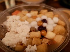 丈母娘冰粉-串妹花式冰粉(乐山总店)