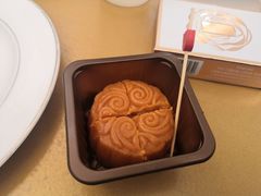 精装流心月饼-小半有礼(天河南店)