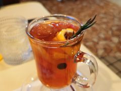 热白葡萄酒-老井俄式餐厅