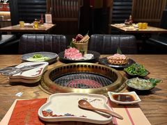 -肉魁屋·烧肉·烧鸟·酒场(高新店)