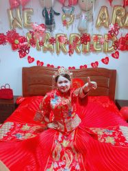 点击看大图 -觅白婚纱礼服馆