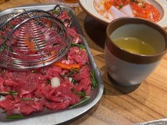 -野山舂·贵州现舂酸汤火锅(鸿通城店)