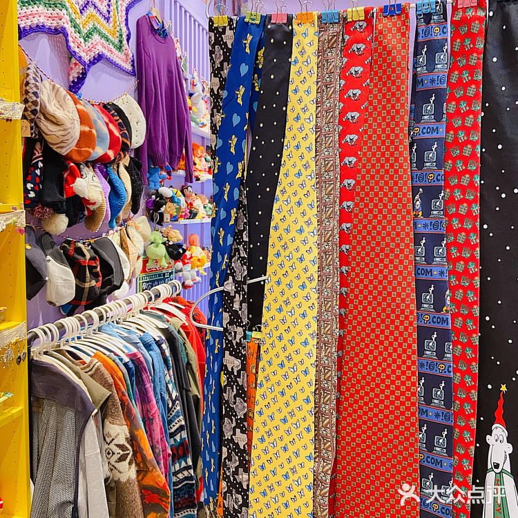 这家古着杂货店太好逛了🦄10000➕复古配饰平价又好搭！