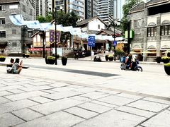 -Ting无边际江景酒店(重庆解放碑云端之眼店)