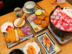 -西月山居匠心创意料理(江汉路新佳丽广场店)