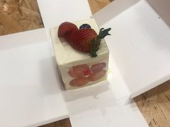 -罗森尼娜(德思勤店)