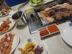 -爱客得牛排海鲜烤肉·火锅自助(春熙路黑金好店)