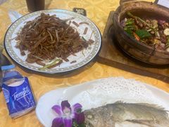 -天宝食坊·啫啫煲大排档(西华路店)