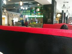 -皇品世家牛排(七一路店)