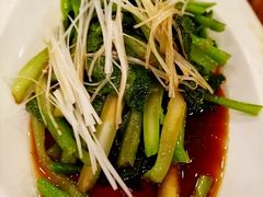 -鑫巴蜀小镇 · 水煮鱼专研店(玉桥店)