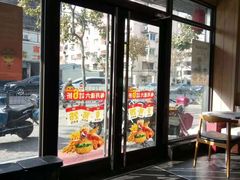 门面-华莱士·全鸡汉堡(浦东南路店)