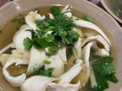 -谢老五跷脚牛肉·非遗传承店