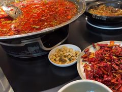 -麻六记(凤凰汇店)