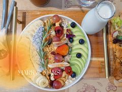 牛油果堅果優格盤-Mark&Mars Restaurant