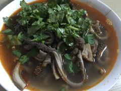 白老大羊杂碎-白老大羊杂碎稍麦