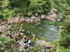 -安吉龙王山峡谷漂流