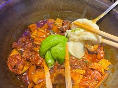 -山河屯铁锅炖(哈西站店)