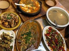 -郑件洋芋饭庄