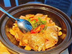 -江上荟·创意中国菜(绿地缤纷城店)