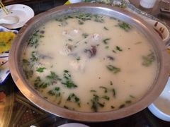 雪野鱼头大王邢府公老店-雪野鱼头大王邢府公老店(雪野湖店)