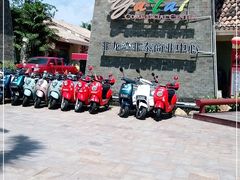 -亚龙湾亚泰商业街