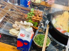 鸳鸯锅-灌县老妈砂锅串串香(万科红生活广场店)