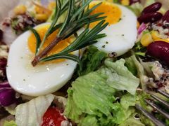 缤纷田园沙拉-西语·炭烧牛排(卓越中寰店)