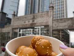 糖油粑粑-黑色经典臭豆腐·湖南特产(坡子街店)