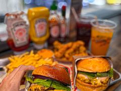 Signature&nbsp;Double&nbsp;Cheese&nbsp;Burger-Burger Joys Central(中环士丹利街店)