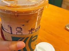 樱花初绽玛奇朵-星巴克臻选(重庆大融城店)