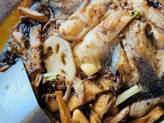 -辣尚瘾·烤鱼·新川菜(交大直营店)