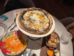 黑松露披萨-IL TEATRO 精品意大利餐厅