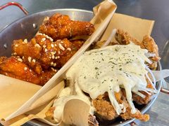 炸鸡一半一半-富乐满韩国正宗炸鸡韩国料理(虹泉路店)