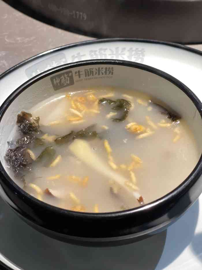 神筋牛筋米捞养生火锅(万象汇店)-"在凯旋门附近 还算是好找[调皮]店
