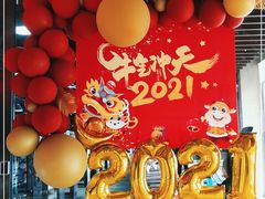 -健龙森俱乐部·游泳·健身·羽毛球综合体育馆